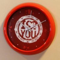 Gifts By Meeta Round Red Clock