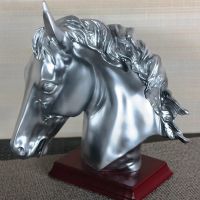 Simply Chic Horse Head With Wooden Base
