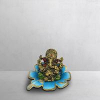 eCraftIndia Lord Ganesha On Sky Blue Leaf