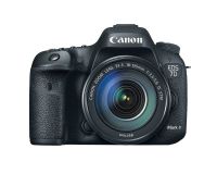 Canon EOS 7D Mark II Kit with S18-135mm Lens