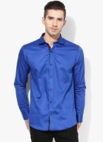 Invern by Monteil Blue Solid Slim Fit Casual Shirt