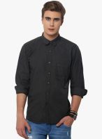 Yepme Black Solid Slim Fit Casual Shirt