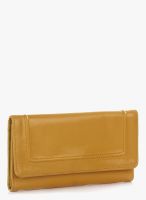 Baggit Yellow Wallet