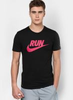 Nike As Run P Swoosh Black Round Neck T-Shirt