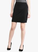 The Vanca Black Pencil Skirt