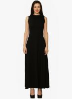 Miss Chase Black Colored Solid Maxi Dress