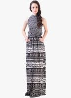 Vvine Black Colored Printed Maxi Dress