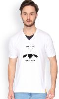 Campus Sutra Solid Men's V-neck White T-Shirt