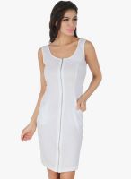 Cherymoya White Solid Bodycon Dress