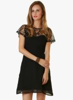 Belle Fille Black Colored Solid Shift Dress