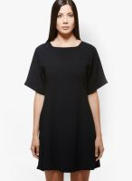 United Colors of Benetton Black Colored Solid Shift Dress