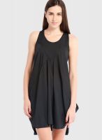 Anaphora Black Colored Solid Shift Dress