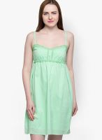 Oxolloxo Green Colored Solid Shift Dress