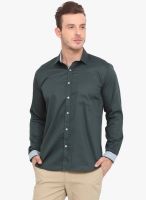 Ennoble Green Solid Slim Fit Casual Shirt