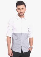 Exitplay White Solid Regular Fit Casual Shirt