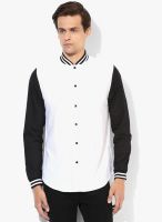 Incult White Solid Slim Fit Casual Shirt
