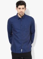 Indian Terrain Navy Blue Solid Slim Fit Casual Shirt