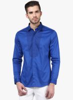 Invern by Monteil Blue Solid Slim Fit Casual Shirt
