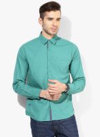 Pepe Jeans Green Solid Slim Fit Casual Shirt