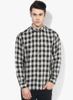 Wills Lifestyle Black Slim Fit Casual Shirt