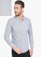 Globus Light Blue Solid Regular Fit Casual Shirt