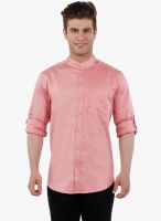 Nick & Jess Pink Solid Slim Fit Casual Shirt