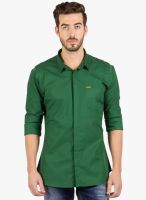R&C Green Solid Slim Fit Casual Shirt