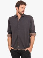 Smokestack Charcoal Grey Solid Regular Fit Casual Shirt