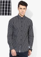 Wills Lifestyle Black Slim Fit Casual Shirt