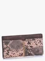 Baggit Peach Wallet