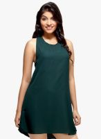 Loco En Cabeza Green Colored Solid Shift Dress