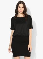 Only Black Colored Solid Shift Dress