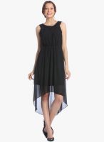 Vero Moda Black Colored Solid Assymetric Dress