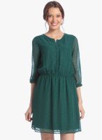 Vero Moda Green Colored Solid Shift Dress