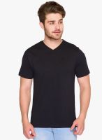 Park Avenue Black Solid V Neck T-Shirt