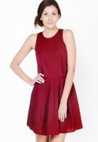 Pera Doce Maroon Colored Solid Skater Dress