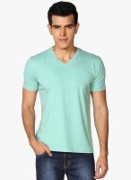 Provogue Green Solid V Neck T-Shirt