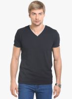 Thisrupt Black Solid V Neck T-Shirt