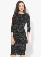 Dorothy Perkins Black Colored Embroidered Bodycon Dress