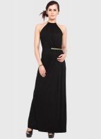 Pera Doce Black Colored Solid Maxi Dress