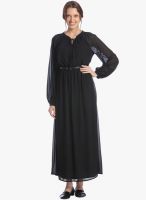 Vero Moda Black Colored Solid Maxi Dress