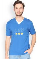 Campus Sutra Solid Men's V-neck Blue T-Shirt