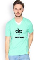 Campus Sutra Solid Men's V-neck Green T-Shirt