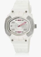 Fastrack 9941Pp02 White/Silver Analog Watch
