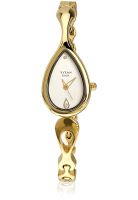 Titan Raga Nd2400Ym01 Gold/Silver Analog Watch