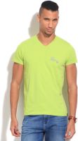 Lee Solid Men's V-neck Green T-Shirt