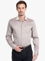 Black Coffee Beige Solid Slim Fit Formal Shirt