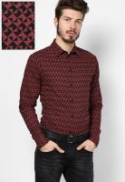 RVLT Maroon Casual Shirt With Triangle Print