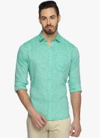 DERBY JEANS COMMUNITY Green Solid Slim Fit Casual Shirt