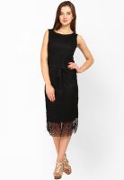 Tokyo Talkies Black Colored Embroidered Bodycon Dress